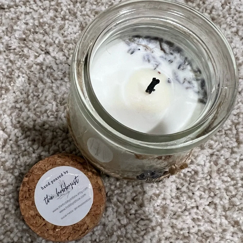 Premium Hand Poured White Soy Wax Candle with Lavender Accent - Picture 2 of 2